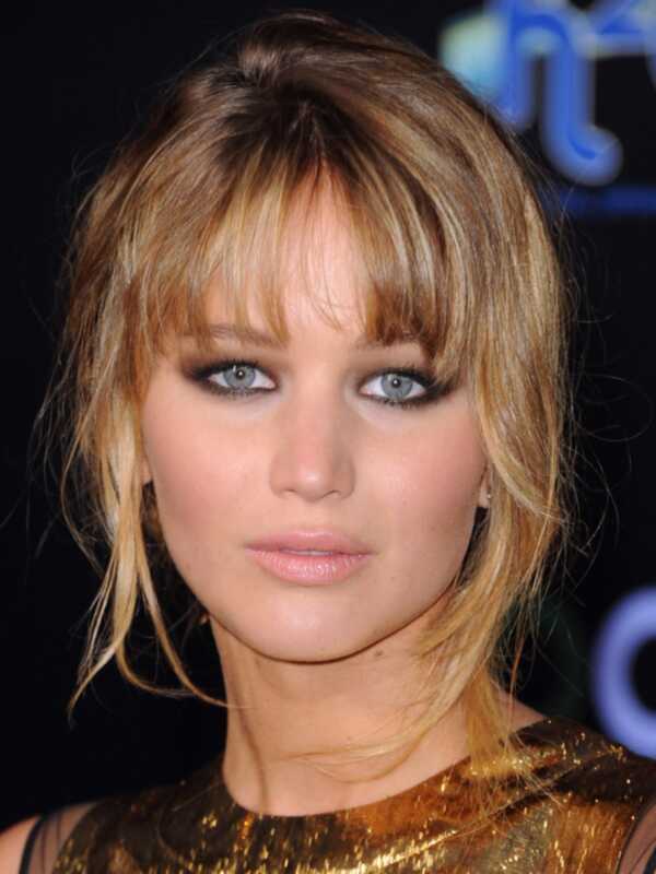 Gli 8 migliori sguardi per capelli e trucco di Jennifer Lawrence