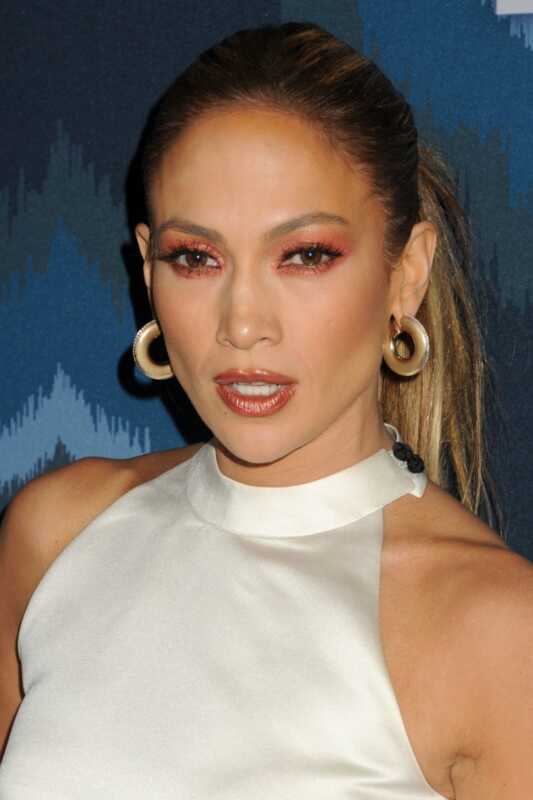 Do o do not: lombretto color ruggine di Jennifer Lopez
