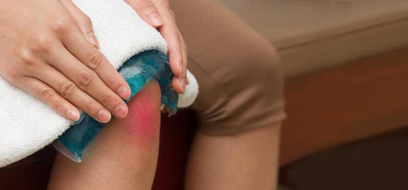 Come usare l'olio di ricino per curare il dolore al ginocchio?