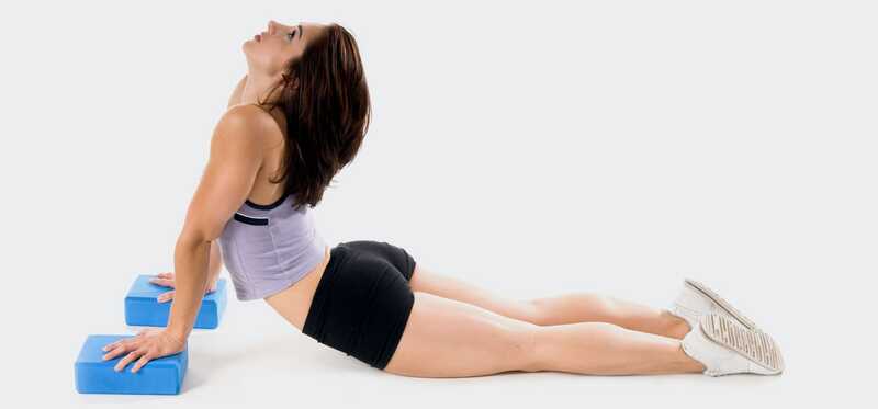 Quali sono i diversi tipi di blocchi di yoga e quali sono i loro vantaggi?