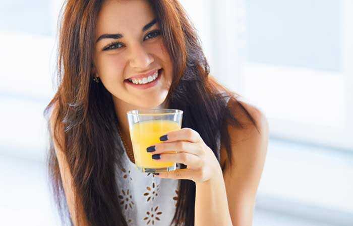 Il bere succo di limone ti aiuta a perdere peso?