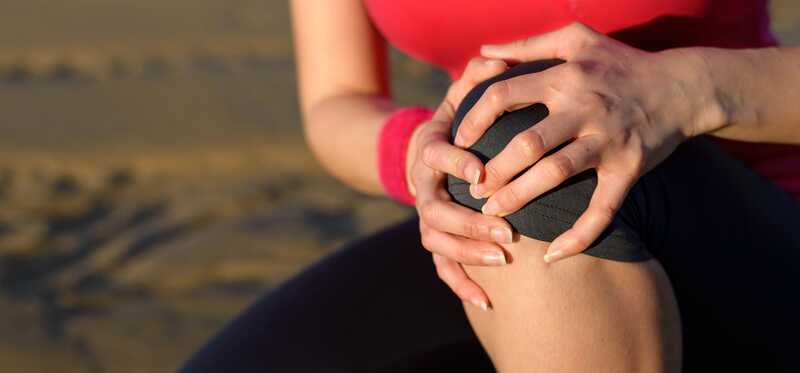 20 efficaci rimedi domestici per il dolore articolare del ginocchio
