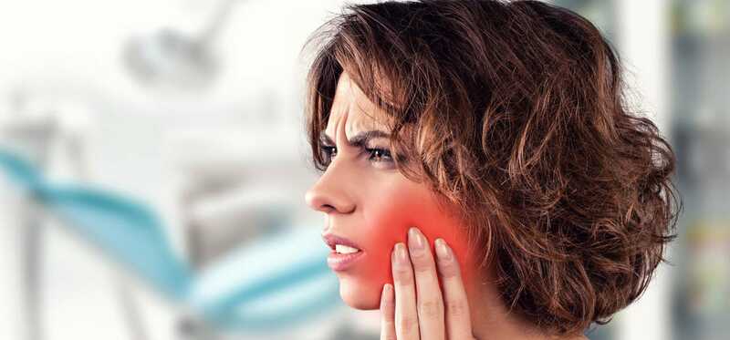 10 efficaci rimedi domestici per i denti sensibili