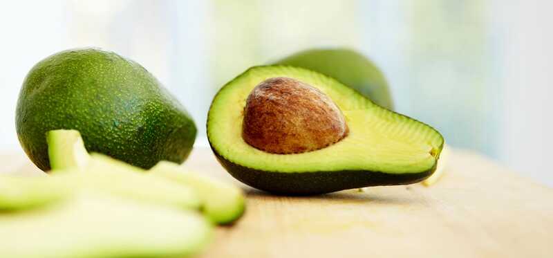 51 vantaggi incredibili di Avocado - Burro Fruit - Makhanphal per la pelle, i capelli e la salute