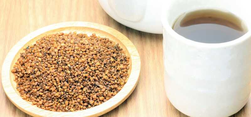 10 incredibili benefici per la salute del tè di grano saraceno