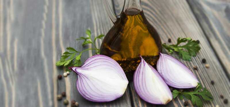 10 vantaggi sanitari eccezionali di olio di semi di cipolla