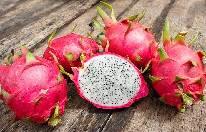 27 benefici incredibili di Dragon Fruit per la pelle, i capelli e la salute
