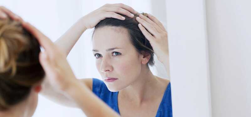 Quali ormoni sono responsabili per aumentare la crescita dei capelli e prevenire la caduta dei capelli?