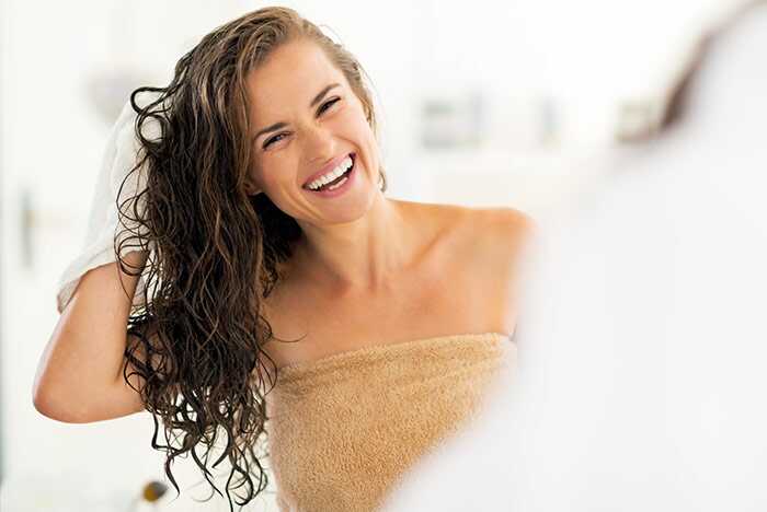 Come soffiare i capelli secchi: un passo per passo tutorial