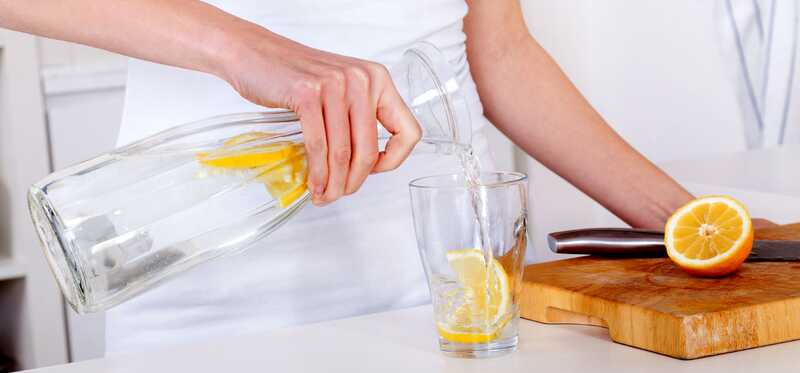 Acqua di limone Pulizia del fegato - tutto quello che devi sapere