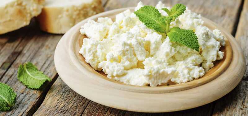 8 meravigliosi vantaggi del formaggio cottage