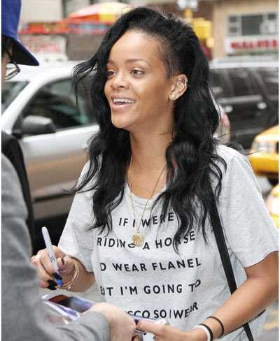 10 foto di Rihanna senza trucco