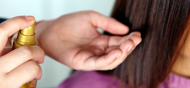 6 modi semplici per controllare i capelli cadono in estate