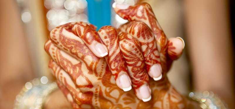 Top 10 modi per intrattenere i tuoi ospiti durante la cerimonia di Mehndi