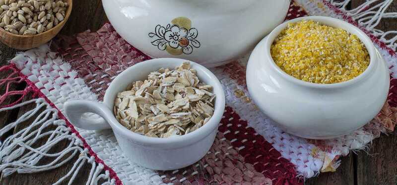 Quali sono le differenze tra i semi di grano e la farina d'avena?