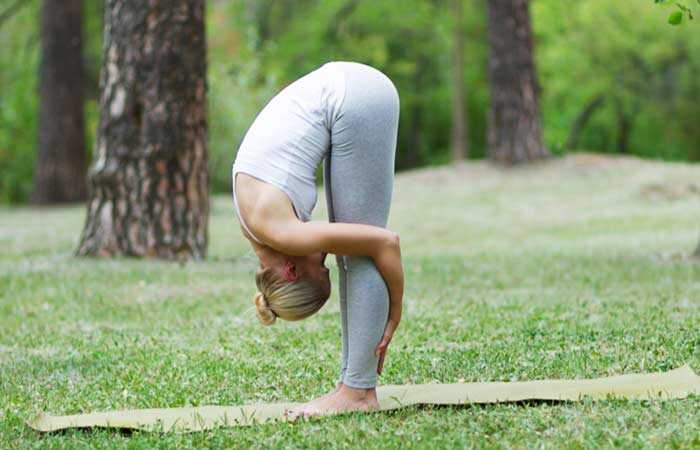 7 Forza di rafforzamento dell'osso Yoga che aiuterà a curare l'osteoporosi