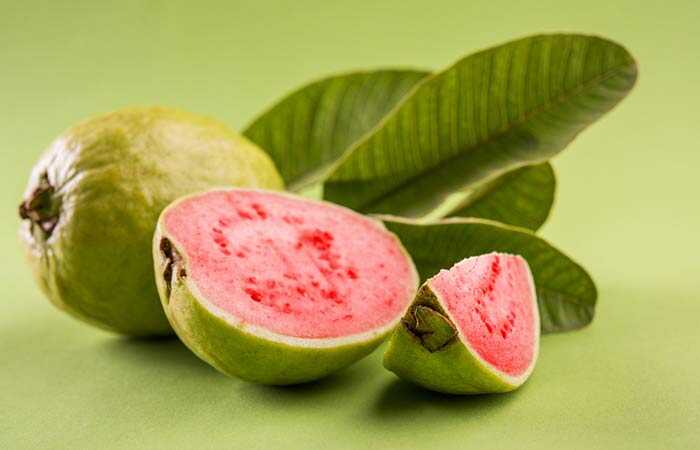 10 benefici di mangiare Guavas durante la gravidanza
