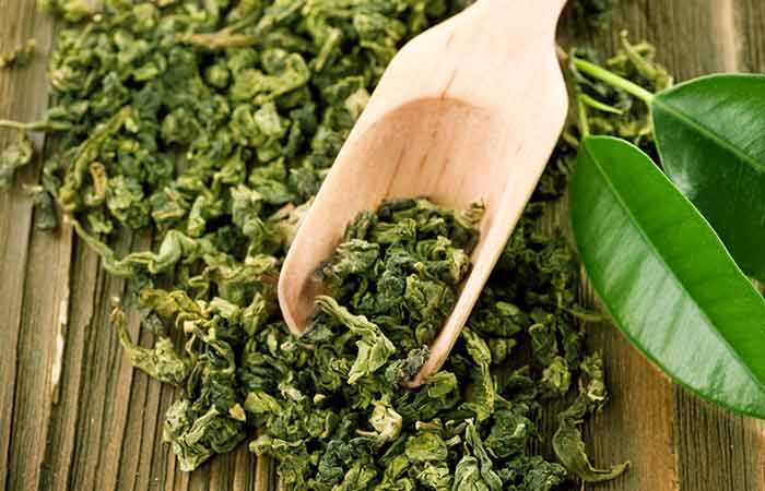 Come fa il tè verde Ridurre la perdita dei capelli?