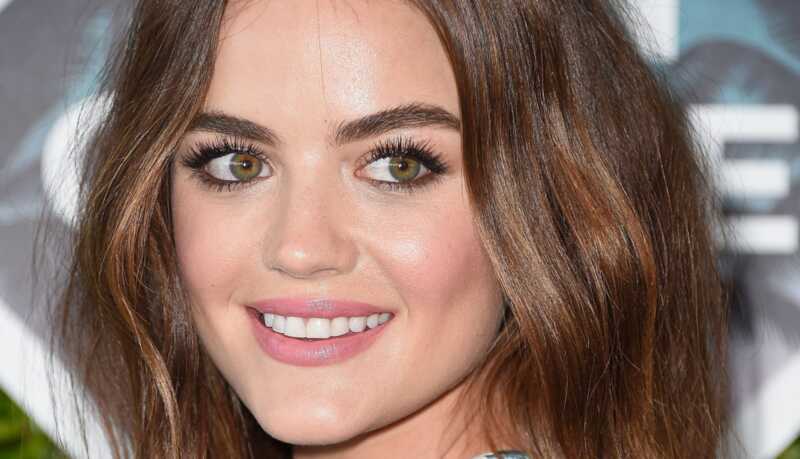 Teen Choice Awards 2019 roten Teppich: beste Haut, Haare und Make-up aussieht