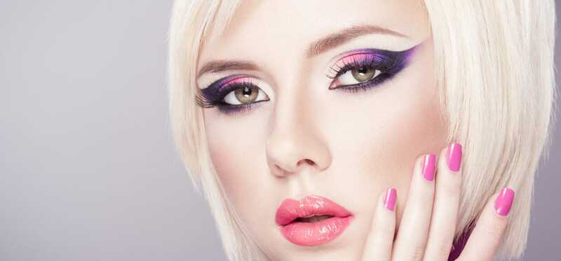 6 bedste makeupfarver til blå-grønne øjne