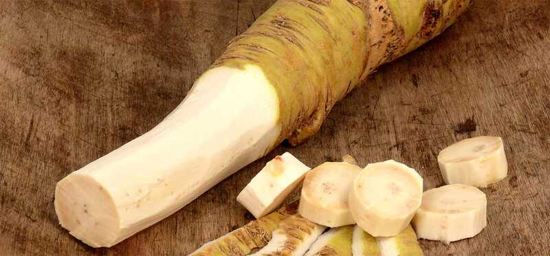 15 melhores benefícios de Horseradish para pele, cabelo e saúde